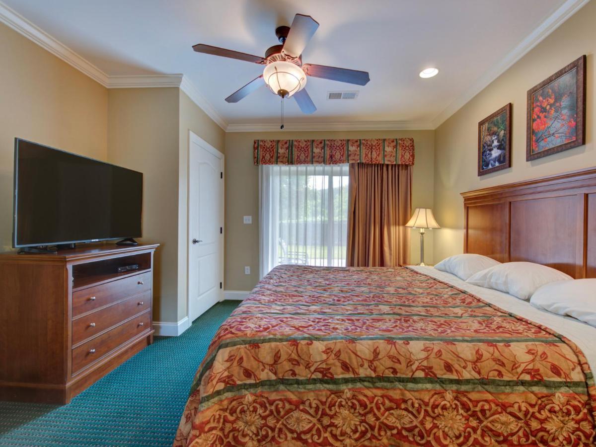 City Bear, 2Br, Pool, Spa, Downtown Gatlinburg, Sleeps 6 Lägenhet Exteriör bild